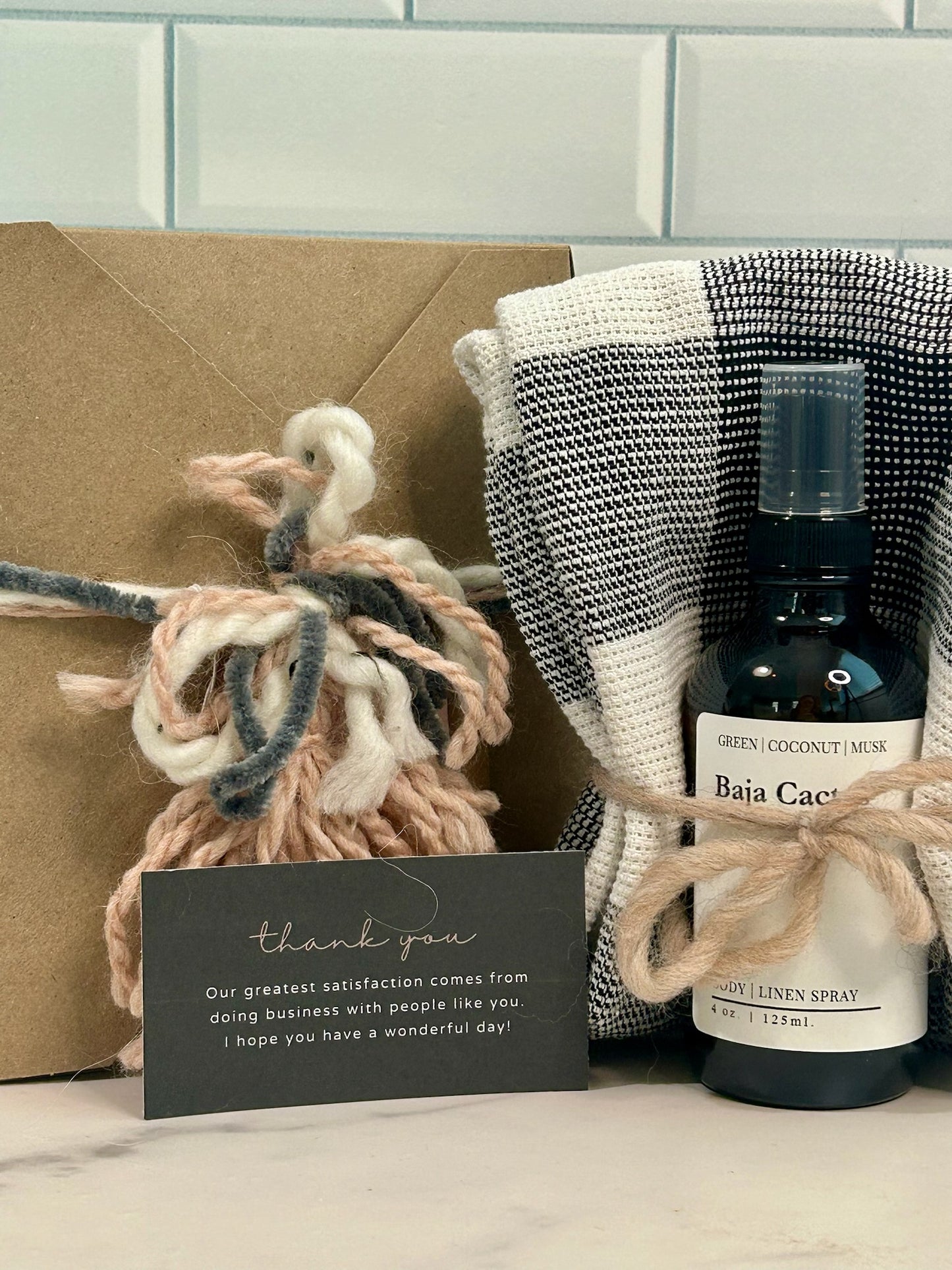 client gift real estate gift room spray gift, realtor gifts for clients, 